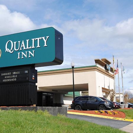 Quality Inn Windsor Mill Екстер'єр фото